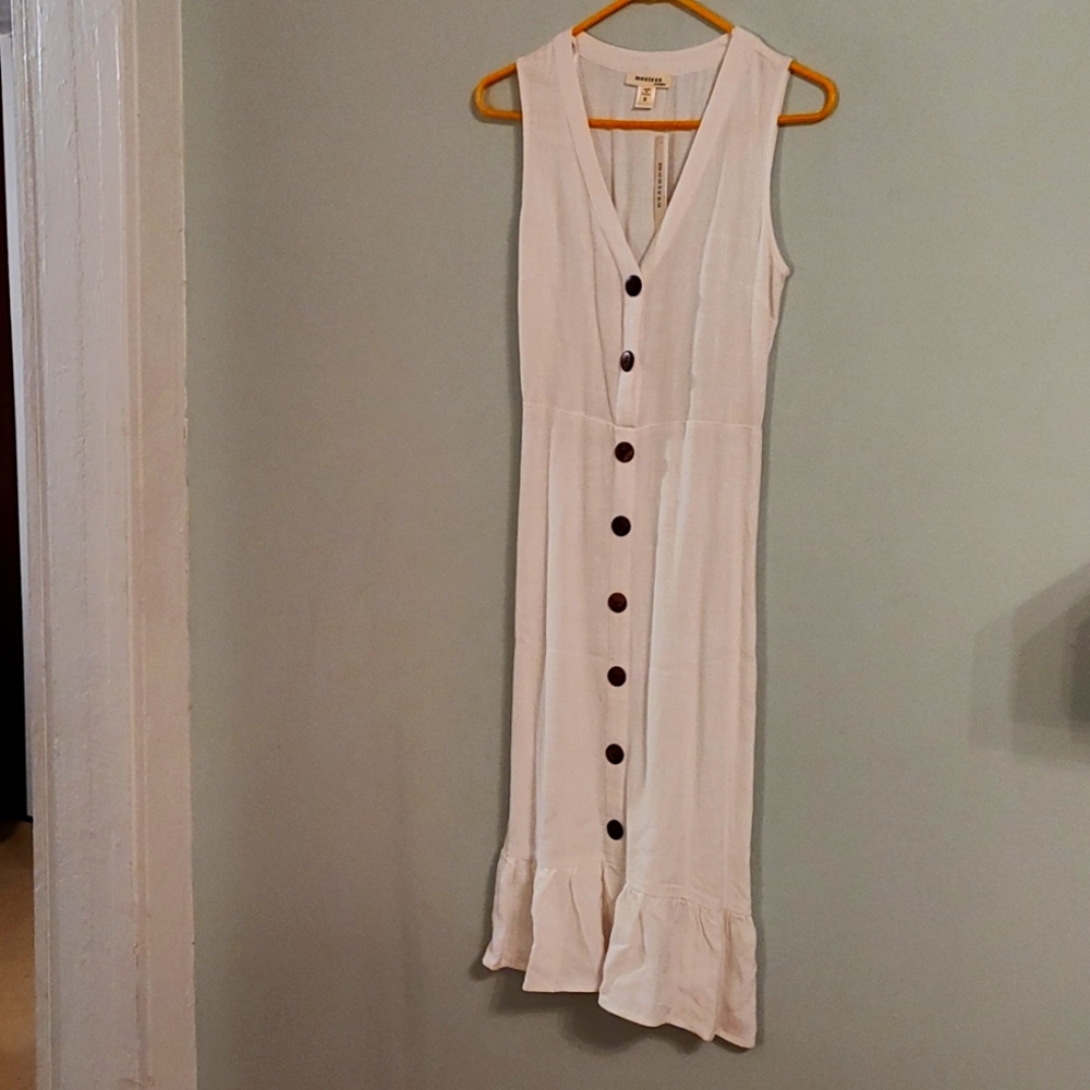 Monteau Linen Dress